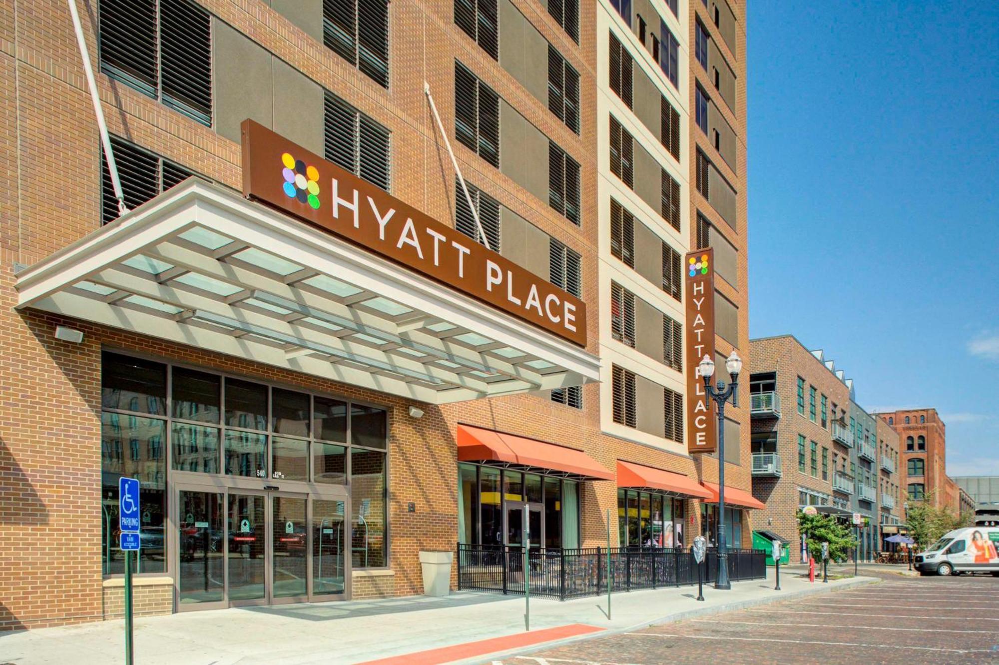 Hyatt Place Omaha/Downtown-Old Market Hotel Exterior photo